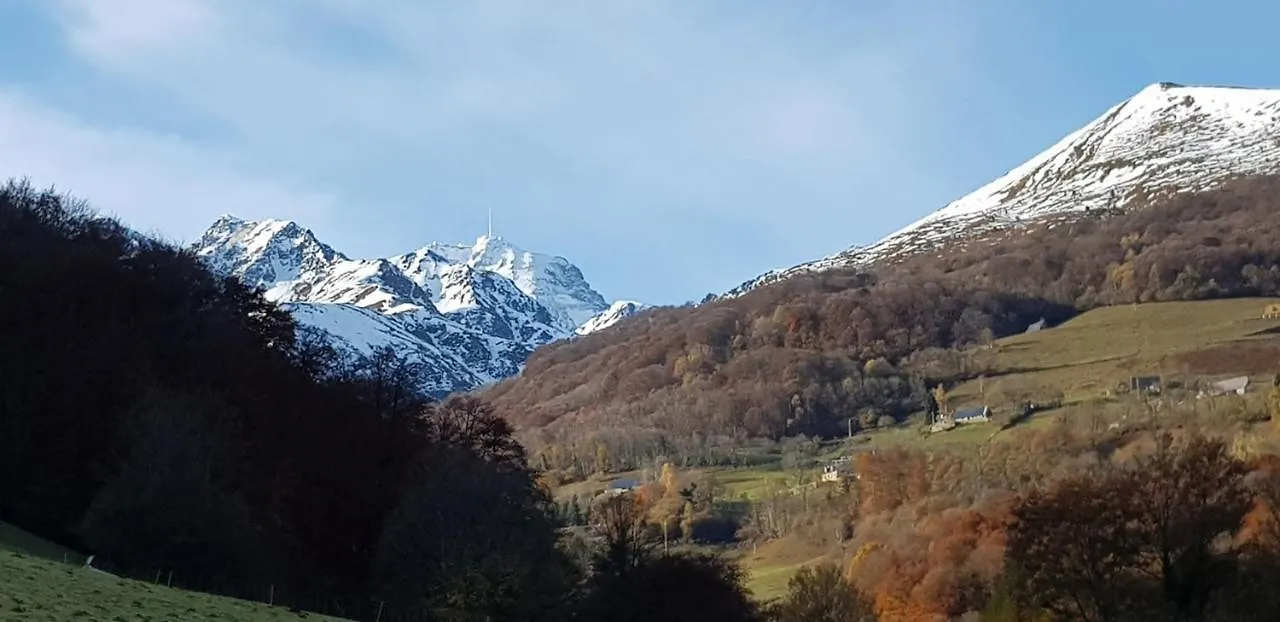 Le Carot : gîte de montagne indépendant et calme Campan