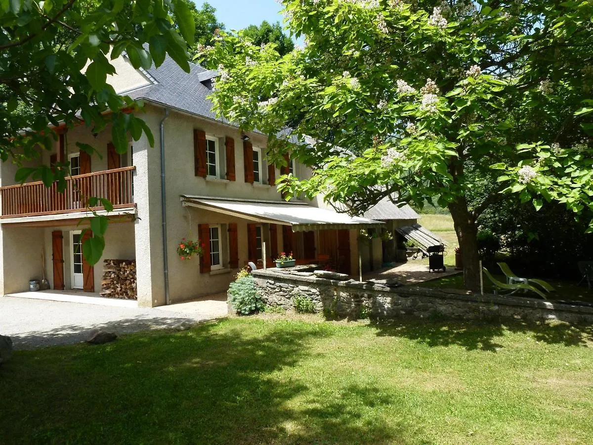 Casa vacanze Le Carot : gîte de montagne indépendant et calme Campan Francia